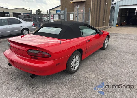 1994 Chevrolet Camaro Z28 z USA, uszkodzony, nr VIN 2G1FP32P0R2149059